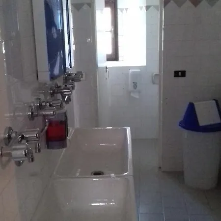 Auberge de jeunesse Il Vignale San Benedetto in Alpe